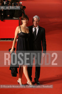 Rome, Auditorium Oct 15 2006.Romefilmfest 2006.In the picture: Richard Gere with his wife Carey Lowell on the red carpet..  ©Riccardo Musacchio & Flavio Ianniello/Rosebud2