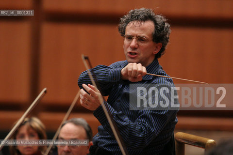 Mar 23 2006 Rome, Auditorium.Santa Cecilia Orchestra.Conductor Fabio Luisi .  ©Riccardo Musacchio & Flavio Ianniello/Rosebud2