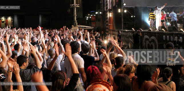 Milano, Piazza del Duomo 29 / 05 / 2005.Cornetto Free Music Festival.nella foto: The Black Eyed Peas.Ph Riccardo Musacchio & Flavio Ianniello  ©Riccardo Musacchio & Flavio Ianniello/Rosebud2