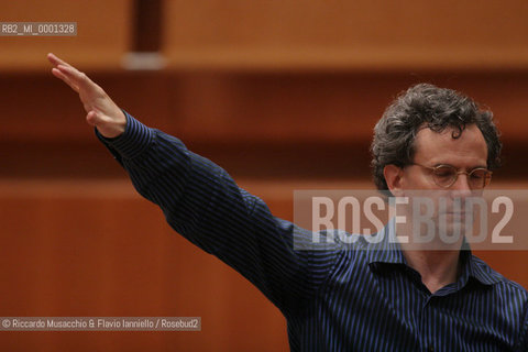 Mar 23 2006 Rome, Auditorium.Santa Cecilia Orchestra.Conductor Fabio Luisi .  ©Riccardo Musacchio & Flavio Ianniello/Rosebud2