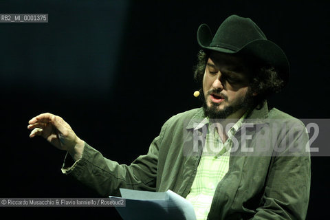 Rome, Auditorium Music Park May 26 05 2008.Interviste impossibili live.In the picture: Vinicio Capossela interviews Johann Sebastian Bach performed by Ramin Bahrami..  ©Riccardo Musacchio & Flavio Ianniello/Rosebud2