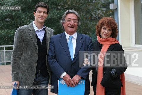 Rome, Feb 06 2007.Press conference of: Roberto Bolle Gala for Unicef..In the picture: from left: the italian dancer Roberto Bolle, the Unicef President Anonio Sclavi and the Unicef testimonial Simona Marchini..  ©Riccardo Musacchio & Flavio Ianniello/Rosebud2