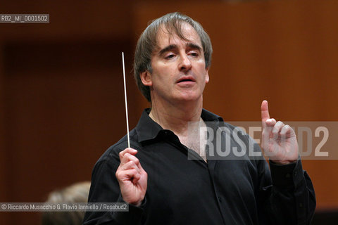 Roma, Auditorium Parco della Musica 07 12 2006.Orchestra dellAccademia Nazionale di Santa cecilia.Direttore: James Conlon (in prova).Ph Riccardo Musacchio  ©Riccardo Musacchio & Flavio Ianniello/Rosebud2