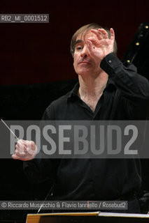 Roma, Auditorium Parco della Musica 07 12 2006.Orchestra dellAccademia Nazionale di Santa cecilia.Direttore: James Conlon (in prova).Ph Riccardo Musacchio  ©Riccardo Musacchio & Flavio Ianniello/Rosebud2