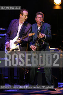 Roma, 19 07 2006 Auditorium Parco della Musica.Concerto dei Roxy Music.nella foto: Phil Manzanera e Andy MacKay.Ph Riccardo Musacchio & Flavio Ianniello  ©Riccardo Musacchio & Flavio Ianniello/Rosebud2