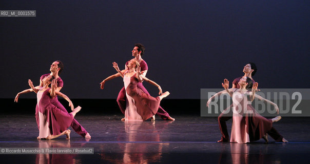 Roma, Tatro Sistina 11 04 2007.Limon Dance Company.  ©Riccardo Musacchio & Flavio Ianniello/Rosebud2