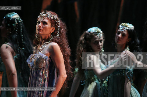 Apr 17 2006, Rome Opera Theatre.LA LEGGENDA DI SAKUNTALA.Music of Franco Alfano.Opera Theatre Orchestra and Choir.Conductor and director: Gianluigi Gelmetti.Scene: Maurizio Varamo.Costums: Anna Biagiotti.Coreografphie: Amedeo Amodio.In the picture: Sakuntala, Francesca Patane.  ©Riccardo Musacchio & Flavio Ianniello/Rosebud2