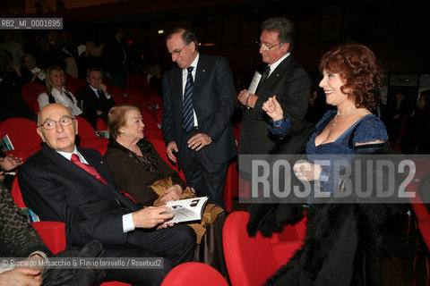 Roma, 10 02 2007.Roberto Bolle Gala for Unicef..Nella foto: il presidente dellUnicef Antonio Sclavi,  il Presidente della Repubblica Giorgio Napolitano con la moglie e Simona Marchini..  ©Riccardo Musacchio & Flavio Ianniello/Rosebud2