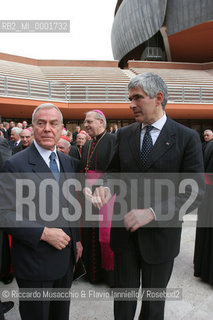 Apr 21 2006 Rome, Auditorium Parco della Musica.Concert in honor of the Holy Father Pope Benedict XVI, on the occasion of Romes traditional birthday..Santa Cecilia Orchestra and Choir.Conductor: Vladimir Jurowski.Soprano: Laura Aikin.In the picture: Gianni Letta and Pierferdinando Casini.  ©Riccardo Musacchio & Flavio Ianniello/Rosebud2