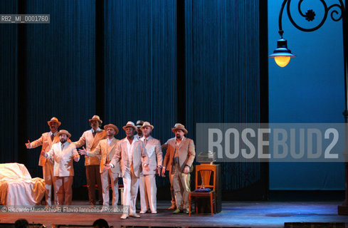 Rome, National Theatre Feb 17  2007.MARIE GALANTE .A Jacques Deval Piece.Music Kurt Weill .Conductor Vittorio Parisi.Director Joseph Rochlitz..In the picture: gospel choir and Derek Lee Ragin..  ©Riccardo Musacchio & Flavio Ianniello/Rosebud2