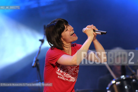 Roma, Piazza San Giovanni 19 / 06 / 2005.Cornetto Free Music Festival.nella foto: Elisa.Ph Riccardo Musacchio & Flavio Ianniello  ©Riccardo Musacchio & Flavio Ianniello/Rosebud2