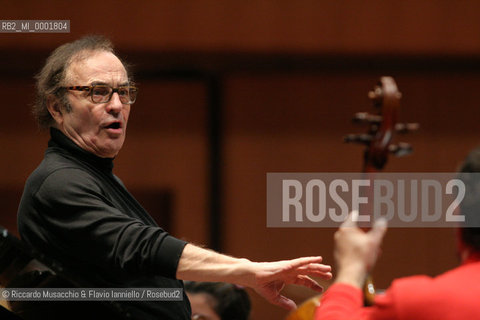 Roma, Auditorium Parco della Musica 07 12 2007.Charles Dutoit direttore.Nikolai Demidenko pianoforte (in prova)..  ©Riccardo Musacchio & Flavio Ianniello/Rosebud2