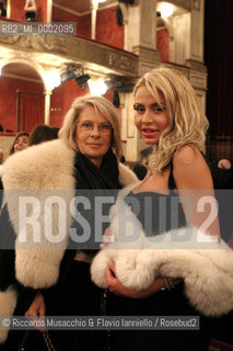 18 Jan 2006 Rome Opera Theatre..Don Giovanni. Music Wolfgang Amadeus Mozart..Opera Theatre Orchestra and chorus..Director: Franco Zeffirellli.Conductor: Hubert Saudant.In the picture: the showgirl Valeria Marini and her mother.  ©Riccardo Musacchio & Flavio Ianniello/Rosebud2