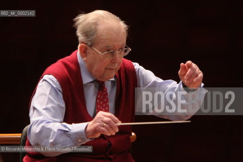 Roma, Auditorium Parco della Musica 11 / 03 / 2005..Orchestra dellAccademia Nazionale di Santa Cecilia .direttore Wolfgang Sawallisch in prova.Ph Riccardo Musacchio..Italy Rome Parco della Musica 11 03 2005.The Santa Cecilias National Accademy Orchestra conductor Wolfgang Sawallisch during the rehearsals.Ph Riccardo Musacchio  ©Riccardo Musacchio & Flavio Ianniello/Rosebud2