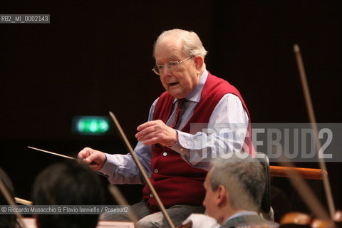 Roma, Auditorium Parco della Musica 11 / 03 / 2005..Orchestra dellAccademia Nazionale di Santa Cecilia .direttore Wolfgang Sawallisch in prova.Ph Riccardo Musacchio..Italy Rome Parco della Musica 11 03 2005.The Santa Cecilias National Accademy Orchestra conductor Wolfgang Sawallisch during the rehearsals.Ph Riccardo Musacchio  ©Riccardo Musacchio & Flavio Ianniello/Rosebud2