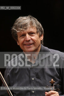 Roma, Auditorium Parco della Musica 27 01 06.Orchestra dellAccademia Nazionale di Santa Cecilia in prova, direttore Dietfried Bernet, violino Uto Ughi.Ph Riccardo Musacchio & Flavio Ianniello  ©Riccardo Musacchio & Flavio Ianniello/Rosebud2