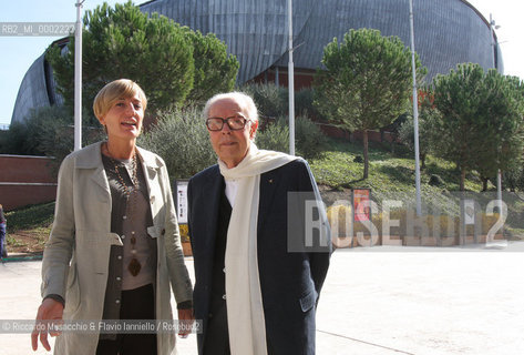 Roma, Auditorium Parco della Musica 13 10 2008.Presentazione dello spettacolo: Vivien Leigh - LÍultima conferenza stampa diretto e interpretato da Catherine Spaak..Nella foto: Francesca Via (amm.re delegato) e Gian Luigi Rondi (presidente) Festival Internazionale del Film di Roma..  ©Riccardo Musacchio & Flavio Ianniello/Rosebud2