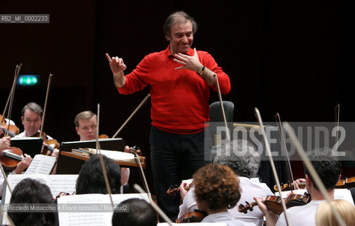 Roma, Auditorium Sala Santa Cecilia 03 / 12 / 2004:.Inaugurazione del Festival Russo..Orchestra del Mariinskij diretta da Valery Gergiev (prova)..Ph Riccardo Musacchio & Flavio Ianniello  ©Riccardo Musacchio & Flavio Ianniello/Rosebud2