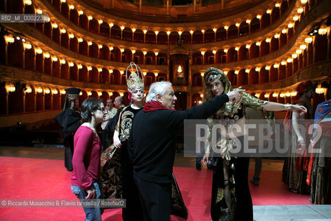 Roma,Opera Theatre 12 01 2007.Salome, from a booklet of Hedwig Lachmann, music by Richard Strauss, conductor Gunter Neuhold, director Giorgio Albertazzi, scene Lorenzo Fonda, costums Elena Mannini, Opera Theatre Orchestra.  ©Riccardo Musacchio & Flavio Ianniello/Rosebud2