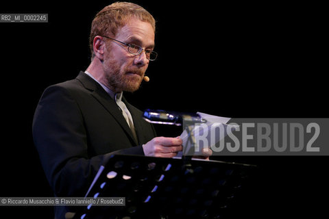 Rome, Auditorium Music Park  Apr 07 2008..Tra Musica e Poesia..Gabriele Lavia reciting voice..  ©Riccardo Musacchio & Flavio Ianniello/Rosebud2