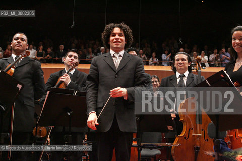 Roma, Auditorium Parco della Musica 15 09 2006.Concerto della Orquesta Sinfonica Juvenil de Venezuela Simon Bolivar, direttore Gustavo Dudamel..  ©Riccardo Musacchio & Flavio Ianniello/Rosebud2