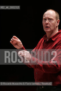 Mar 10 2006 Rome, Auditorium.National Santa Cecilia Orchestra .Conductor Paul McCreesh.  ©Riccardo Musacchio & Flavio Ianniello/Rosebud2