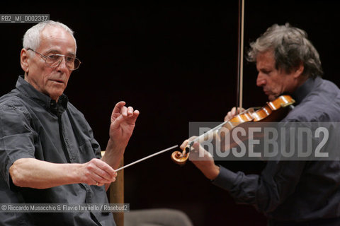 Roma, Auditorium Parco della Musica 27 01 06.Orchestra dellAccademia Nazionale di Santa Cecilia in prova, direttore Dietfried Bernet, violino Uto Ughi.Ph Riccardo Musacchio & Flavio Ianniello  ©Riccardo Musacchio & Flavio Ianniello/Rosebud2