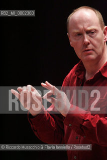 Mar 10 2006 Rome, Auditorium.National Santa Cecilia Orchestra .Conductor Paul McCreesh.  ©Riccardo Musacchio & Flavio Ianniello/Rosebud2