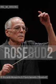 Roma, Auditorium Parco della Musica 27 01 06.Orchestra dellAccademia Nazionale di Santa Cecilia in prova, direttore Dietfried Bernet, violino Uto Ughi.Ph Riccardo Musacchio & Flavio Ianniello  ©Riccardo Musacchio & Flavio Ianniello/Rosebud2