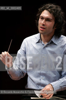 Roma, Auditorium Parco della Musica 20 04 2006.Orchestra dellAccademia Nazionale di Santa Cecilia  .Vladimir Jurowski direttore.Ph Riccardo Musacchio & Flavio Ianniello  ©Riccardo Musacchio & Flavio Ianniello/Rosebud2