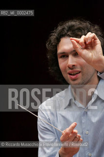 Roma, Auditorium Parco della Musica 20 04 2006.Orchestra dellAccademia Nazionale di Santa Cecilia  .Vladimir Jurowski direttore.Ph Riccardo Musacchio & Flavio Ianniello  ©Riccardo Musacchio & Flavio Ianniello/Rosebud2