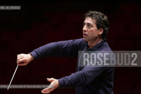 Rome, May 26 2006 Auditorium Music Park.Italian conductor Nicola Luisotti during the reharsals at Santa Cecilia Accademy..  ©Riccardo Musacchio & Flavio Ianniello/Rosebud2