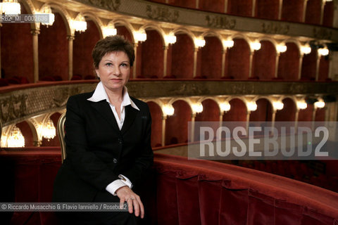 16 Jan 2006 Rome Opera Theatre: Portraits of the Cast the Mozarts opera Don Giovanni..in the picture: the singer Mariella Devia (Donna Anna).  ©Riccardo Musacchio & Flavio Ianniello/Rosebud2