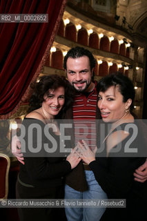 16 Jan 2006 Rome Opera Theatre: Portraits of the Cast the Mozarts opera Don Giovanni..in the picture from left: the singers Laura Cherici (Zerlina), Marco Vinco (Don Giovanni) and Darina Takova (Donna Elvira).  ©Riccardo Musacchio & Flavio Ianniello/Rosebud2