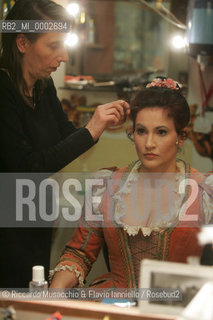 18 Jan 2006 Rome Opera Theatre..Don Giovanni. Music Wolfgang Amadeus Mozart..Opera Theatre Orchestra and chorus..Director: Franco Zeffirellli.Conductor: Hubert Saudant.In the picture: make up for Laura Cherici.  ©Riccardo Musacchio & Flavio Ianniello/Rosebud2