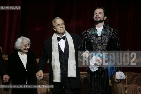 18 Jan 2006 Rome Opera Theatre..Don Giovanni. Music Wolfgang Amadeus Mozart..Opera Theatre Orchestra and chorus..Director: Franco Zeffirellli.Conductor: Hubert Saudant.In the picture: the costumist Anna Anni, the director Franco Zeffirelli and Marco Vinco (Don Giovanni).  ©Riccardo Musacchio & Flavio Ianniello/Rosebud2