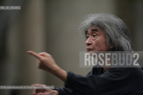 Roma, Basilica di San Paolo fuori le Mura 26 11 2005.IV Festival Internazionale di Musica e Arte Sacra.Wiener Philharmoniker.Wiener Singverein.Direttore Seiji Ozawa in prova.Ph Riccardo Musacchio & Flavio Ianniello  ©Riccardo Musacchio & Flavio Ianniello/Rosebud2