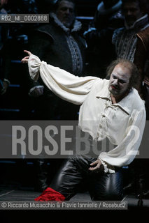 Feb 08 2006  Opera Theatre of Rome.RIGOLETTO.Music of Giuseppe Verdi.Rome Opera Orchestra and choir .Conductor: Bruno Campanella .Director: Giovanni Agostinucci .In the picture: Roberto Frontali (Rigoletto).  ©Riccardo Musacchio & Flavio Ianniello/Rosebud2