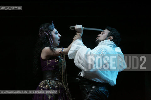 Feb 08 2006  Opera Theatre of Rome.RIGOLETTO.Music of Giuseppe Verdi.Rome Opera Orchestra and choir .Conductor: Bruno Campanella .Director: Giovanni Agostinucci .In the picture: Tiziana Carraro (Maddalena) e Ramon Vargas.  ©Riccardo Musacchio & Flavio Ianniello/Rosebud2