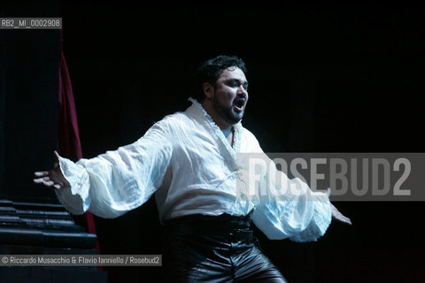 Feb 08 2006  Opera Theatre of Rome.RIGOLETTO.Music of Giuseppe Verdi.Rome Opera Orchestra and choir .Conductor: Bruno Campanella .Director: Giovanni Agostinucci .In the picture: Ramon Vargas.  ©Riccardo Musacchio & Flavio Ianniello/Rosebud2