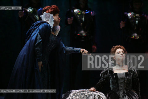 Mar 21 2005 , Opera Theatre of Rome.MARIA STUARDA composed by Gaetano Donizetti.director and costume designer: Francesco Esposito.conductor: Riccardo Frizza.Scene: Italo Grassi.In The picture: Elisabetta: Marianna Pentcheva, Maria Stuarda: Mariella Devia.  ©Riccardo Musacchio & Flavio Ianniello/Rosebud2