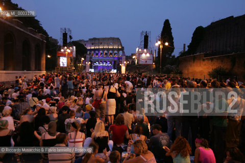 Italy Rome Colosseo 03 09 2005.Telecomcerto: Elton John in concert.  ©Riccardo Musacchio & Flavio Ianniello/Rosebud2