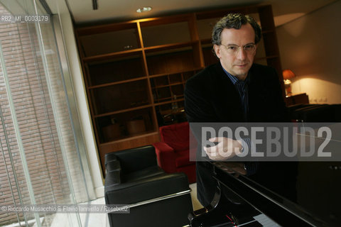 Mar 23 2006 Rome, Auditorium.Portrait of the conductor Fabio Luisi .  ©Riccardo Musacchio & Flavio Ianniello/Rosebud2