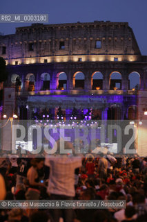 Italy Rome Colosseo 03 09 2005.Telecomcerto: Elton John in concert.  ©Riccardo Musacchio & Flavio Ianniello/Rosebud2