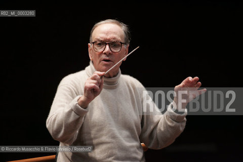 Feb 24 2006 Rome, Auditorium.National Santa Cecilia Orchestra and Choir.Conductor Ennio Morricone.  ©Riccardo Musacchio & Flavio Ianniello/Rosebud2