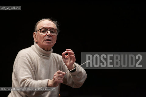 Feb 24 2006 Rome, Auditorium.National Santa Cecilia Orchestra and Choir.Conductor Ennio Morricone.  ©Riccardo Musacchio & Flavio Ianniello/Rosebud2