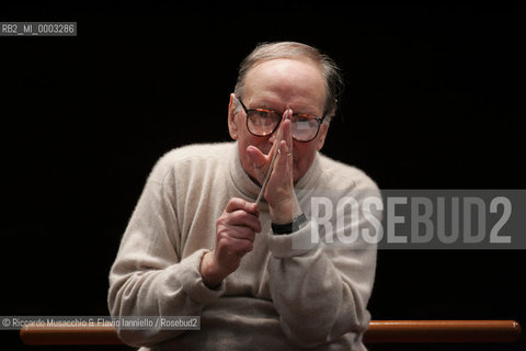 Feb 24 2006 Rome, Auditorium.National Santa Cecilia Orchestra and Choir.Conductor Ennio Morricone.  ©Riccardo Musacchio & Flavio Ianniello/Rosebud2