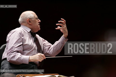 Roma, Auditorium Parco della Musica 11 / 02 / 2005:.Orchestra dellAccademia Nazionale di Santa Cecilia diretta da Mstislav Rostropovich in prova. .Ph Riccardo Musacchio..Italy Rome Auditorium Parco della Musica 11 / 02 / 2005.The Santa Cecilias National Accademy Orchestra, conductor Mstislav Rostropovich during the rehearsals.Ph Riccardo Musacchio  ©Riccardo Musacchio & Flavio Ianniello/Rosebud2