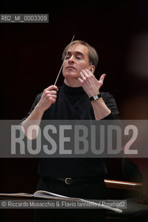 Mar 31 2006 Rome, Auditorium.Santa Cecilia Orchestra.Conductor James Conlon .  ©Riccardo Musacchio & Flavio Ianniello/Rosebud2