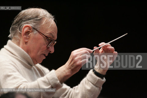 Feb 24 2006 Rome, Auditorium.National Santa Cecilia Orchestra and Choir.Conductor Ennio Morricone.  ©Riccardo Musacchio & Flavio Ianniello/Rosebud2